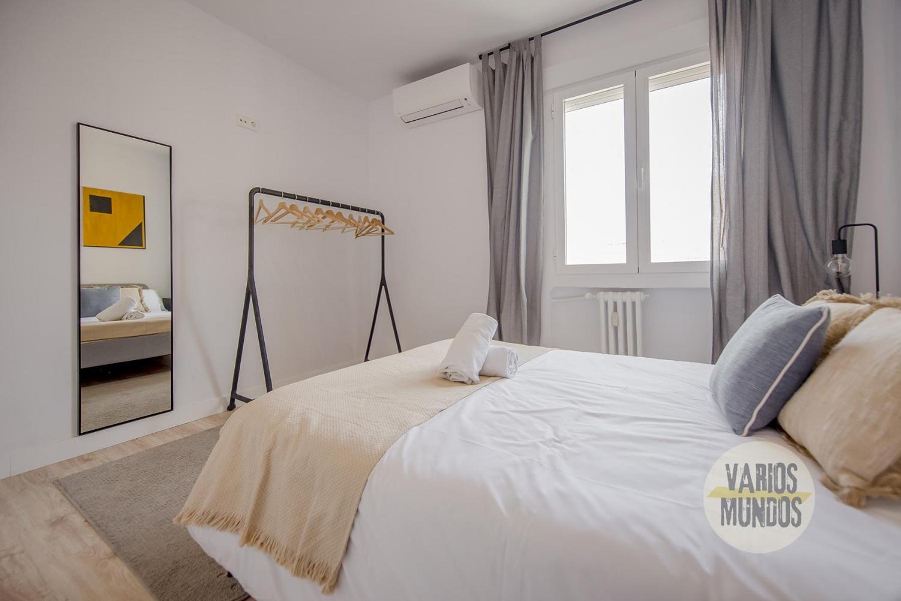 Atico X9 Pax Con Gran Terraza En El La Latina Apartamento