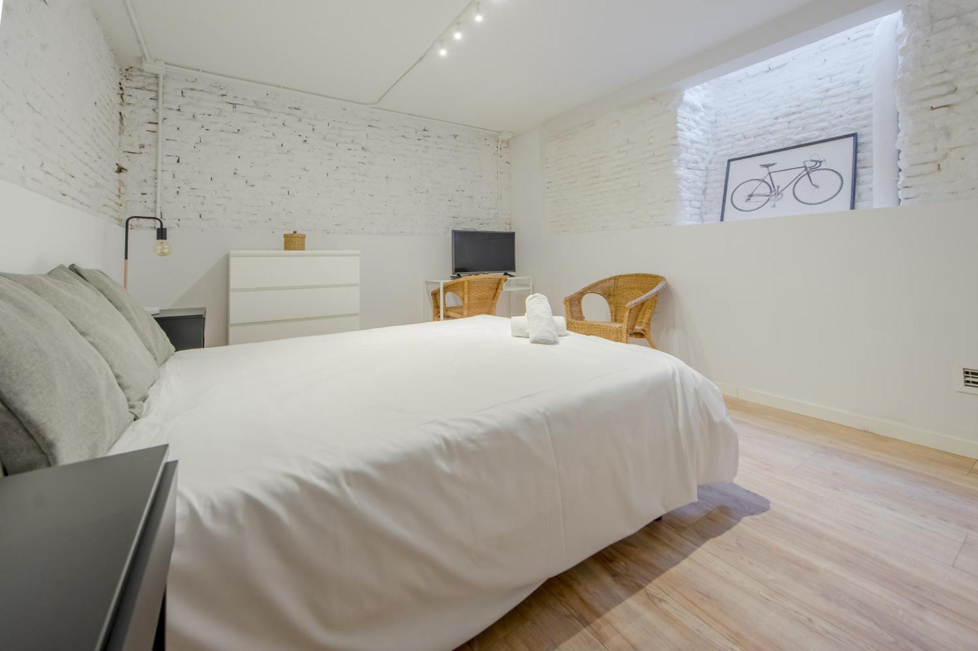 Modern 7pax En Chamberi-ponzano Appartement *