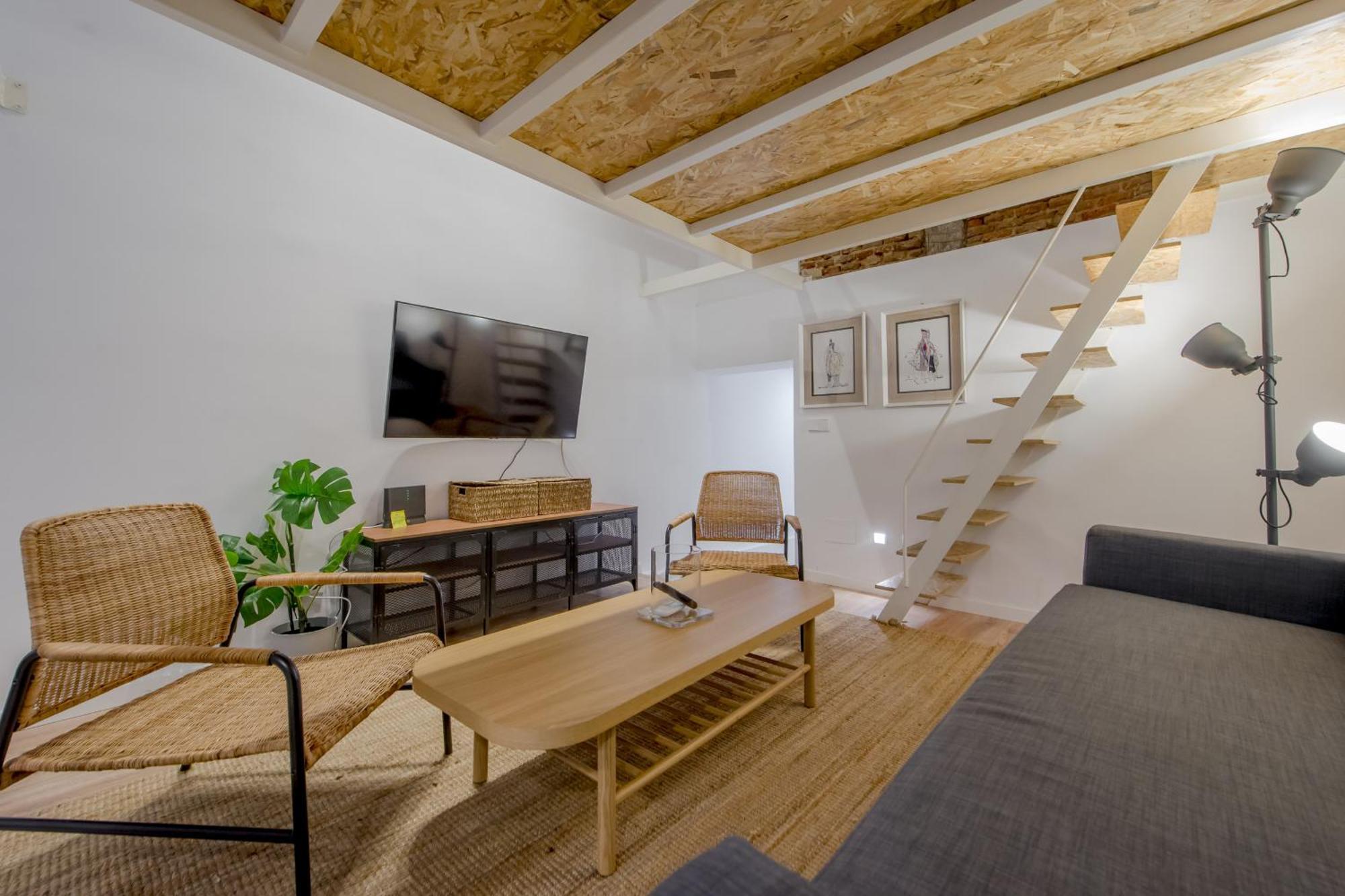 Modern 7pax En Chamberi-ponzano Apartamento