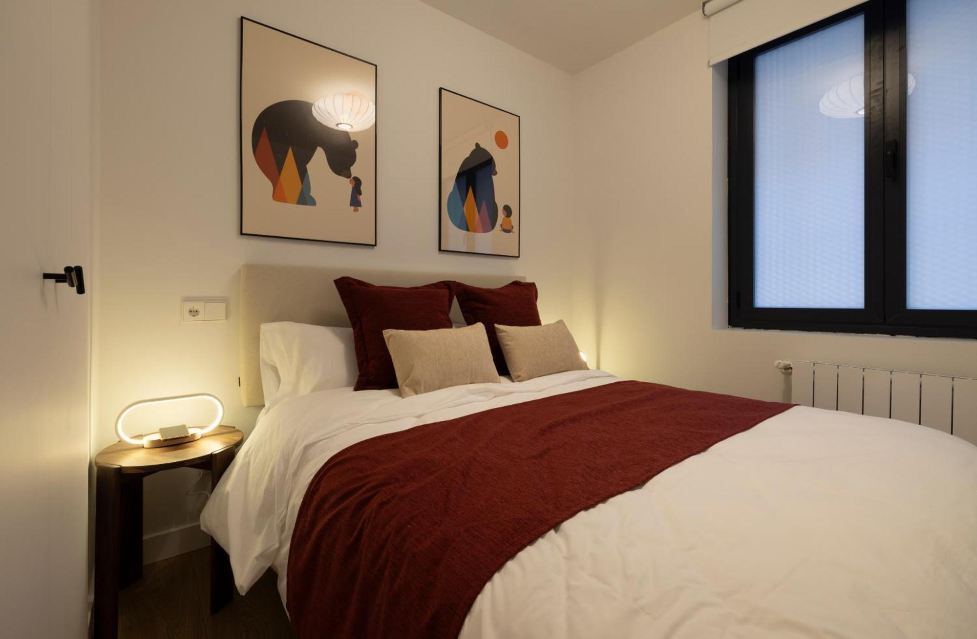 New Designed Flat 3 Bedrooms 2 Showers * Madrid