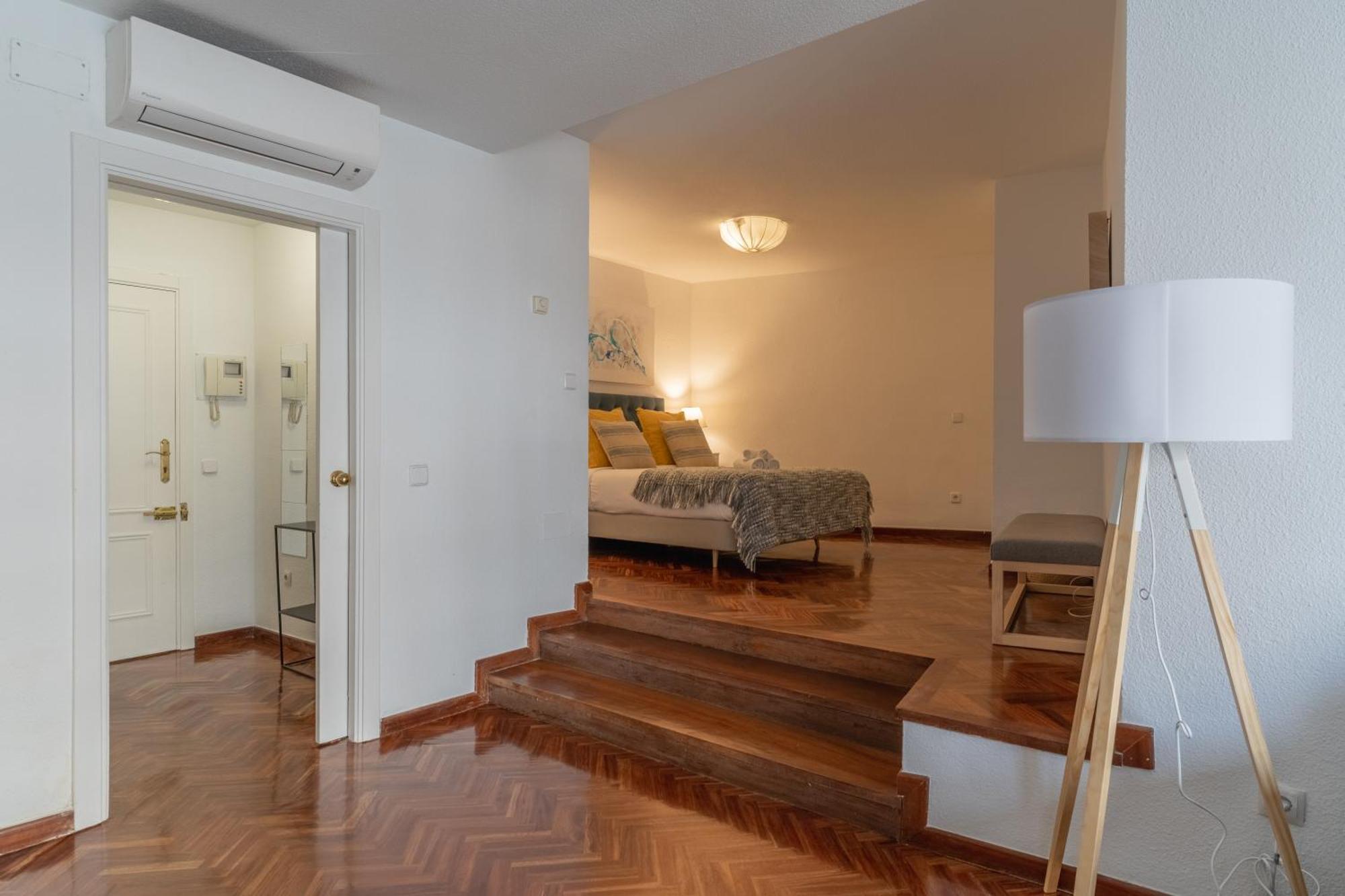 Appartement Brigth Stylish - Gran Via Madrid