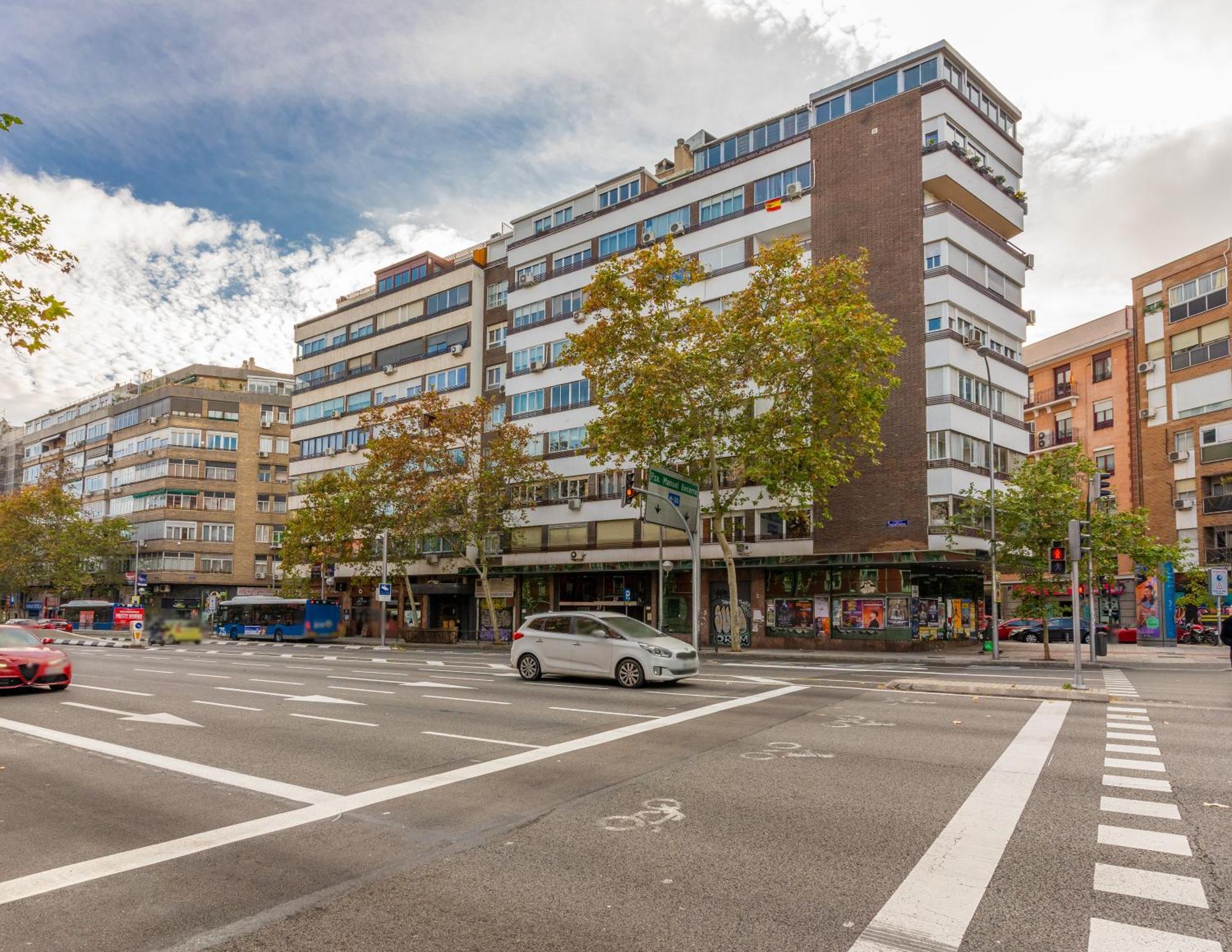 Apartamento Bright With Terrace- 2bd 2bth- Salamanca *