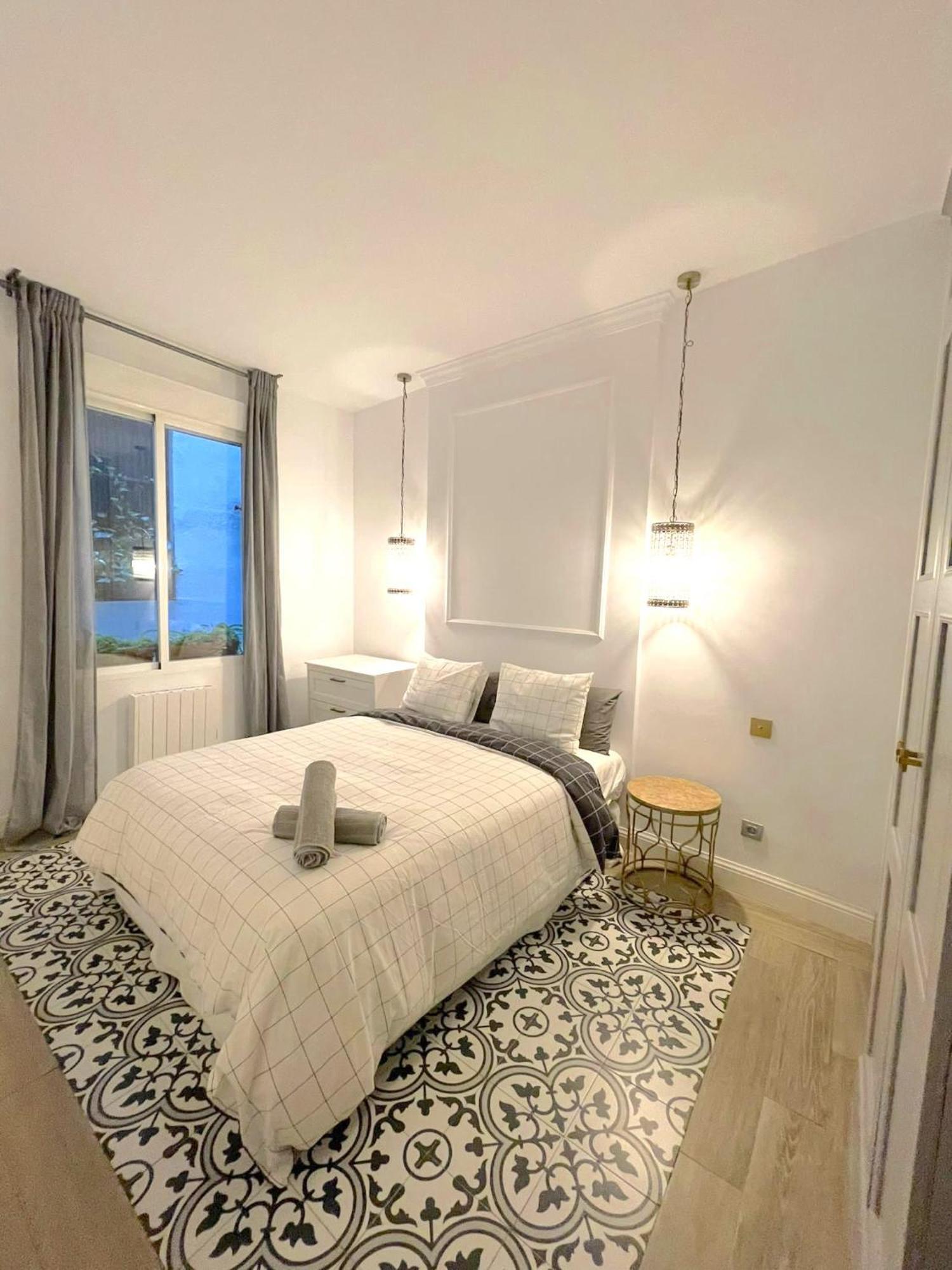 New In City-center, Gran Via Appartamento *