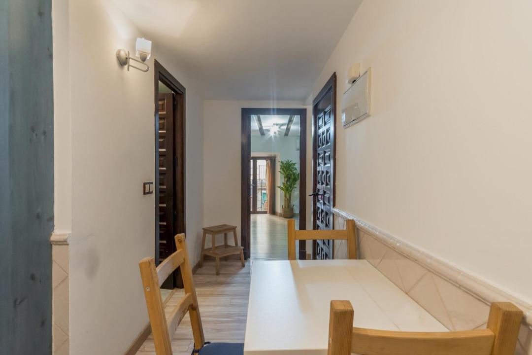 Apartamento Bright & Cozy- 2bd 1,5bth - La Latina *