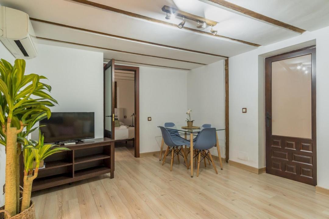 Bright & Cozy- 2bd 1,5bth - La Latina Apartamento *