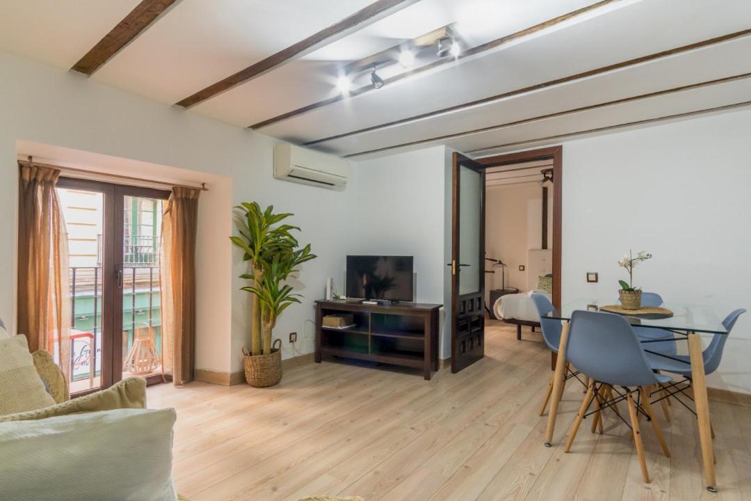 Apartamento Bright & Cozy- 2bd 1,5bth - La Latina *