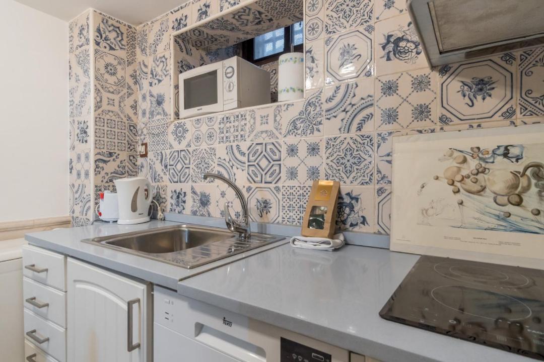Bright & Cozy- 2bd 1,5bth - La Latina *