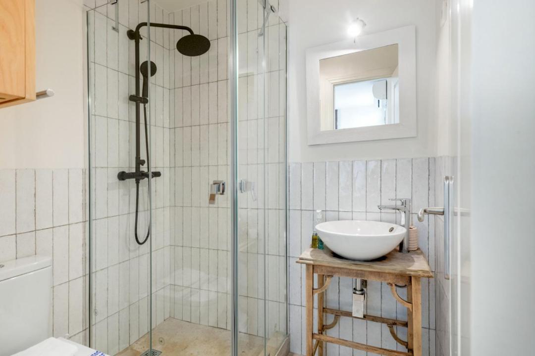 Appartamento 1 Bedroom 1 Bathroom Furnished - Malasana - Modern In Downtown Area - Mintystay Madrid