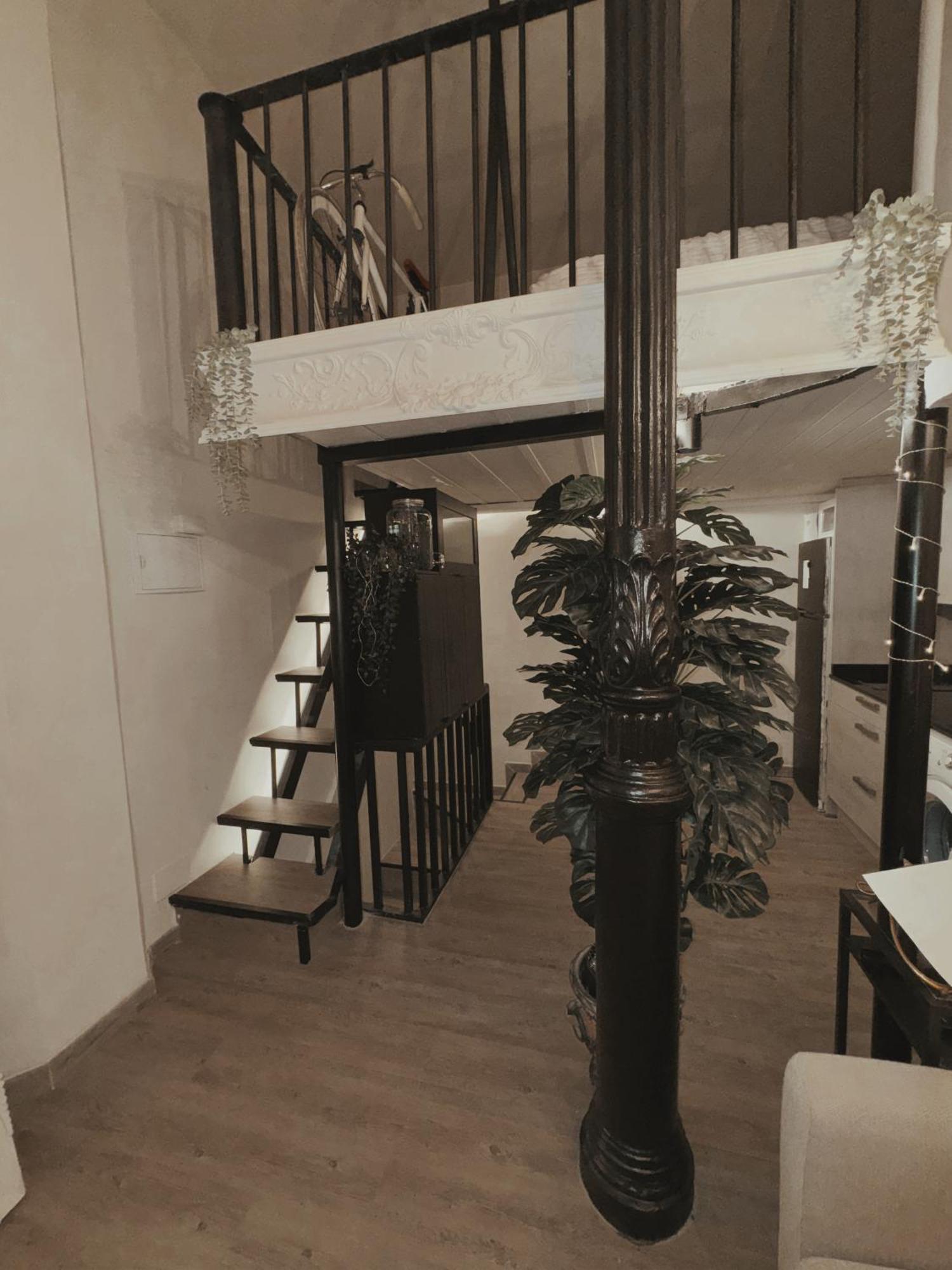 Apartamento En Pleno Centro De Junto A Gran Via Madri