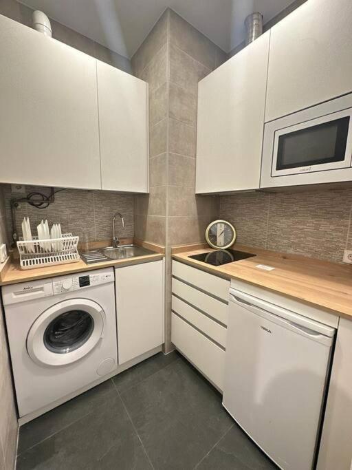 Apartamento Mad Coco Frente Al Prado Madri