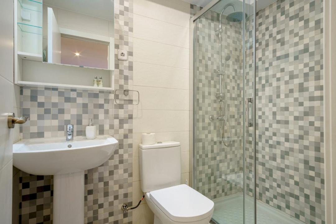Cozy- 1 Bd 1,5 Bth - Delicias Atocha Apartment Madrid