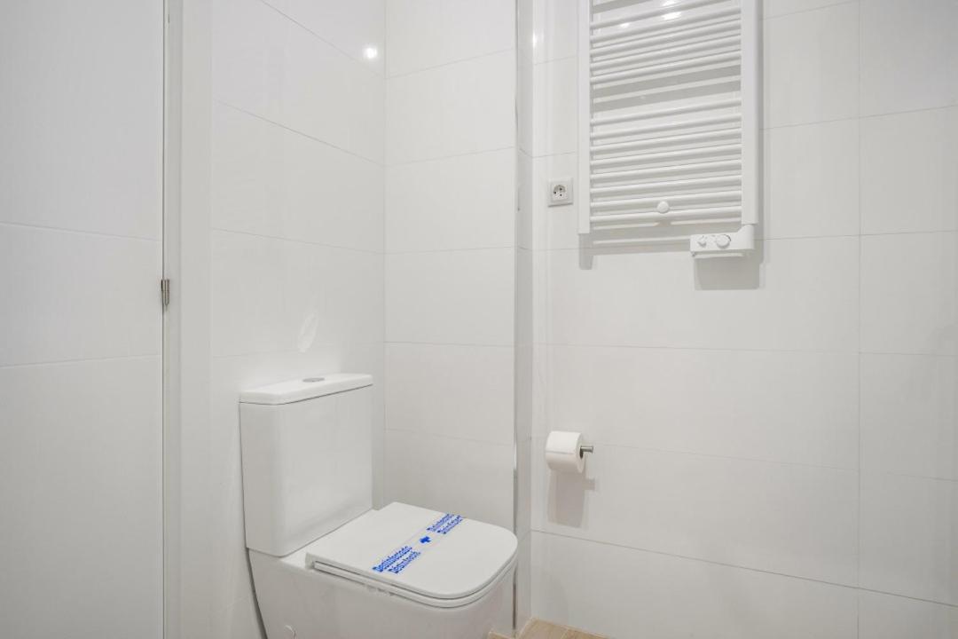 1 Bedrooms 1 Bathroom Furnished - La Latina - Modern - Mintystay Apartamento *
