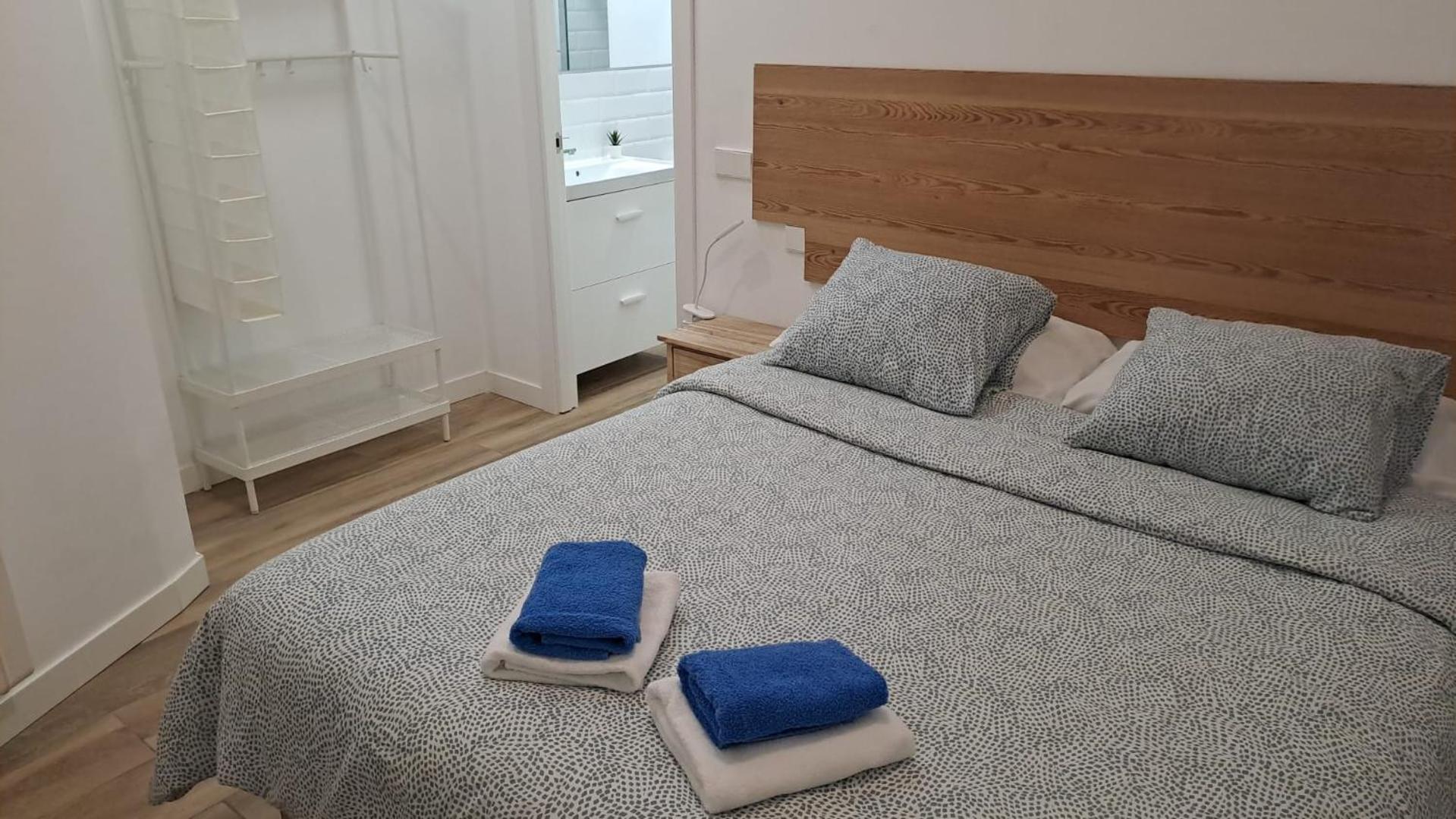 Nuevo Refugio En Los Bajos De Moncloa! Apartment