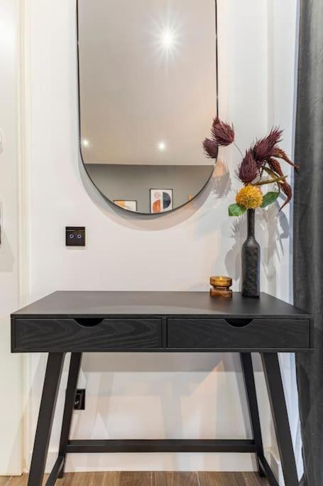 Luxury And Elegant *