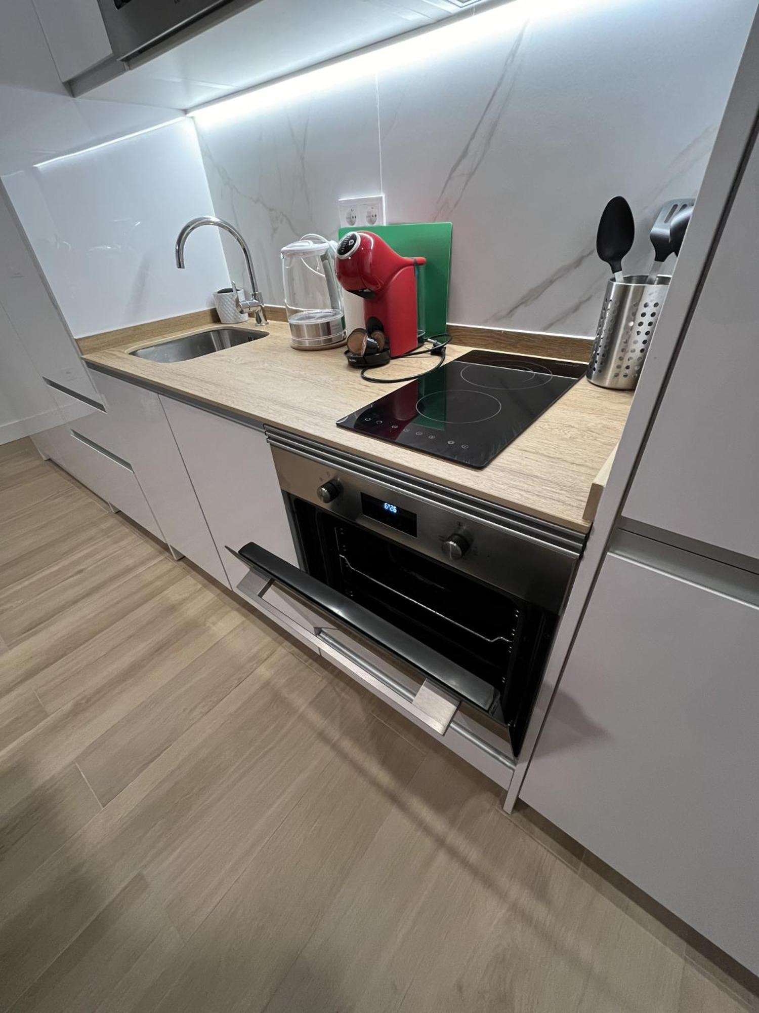 Moratalaz Apartment *