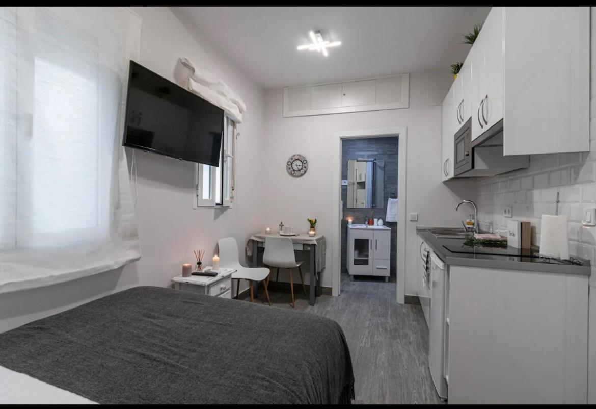 Estudio Plaza Neptuno Apartment Madrid