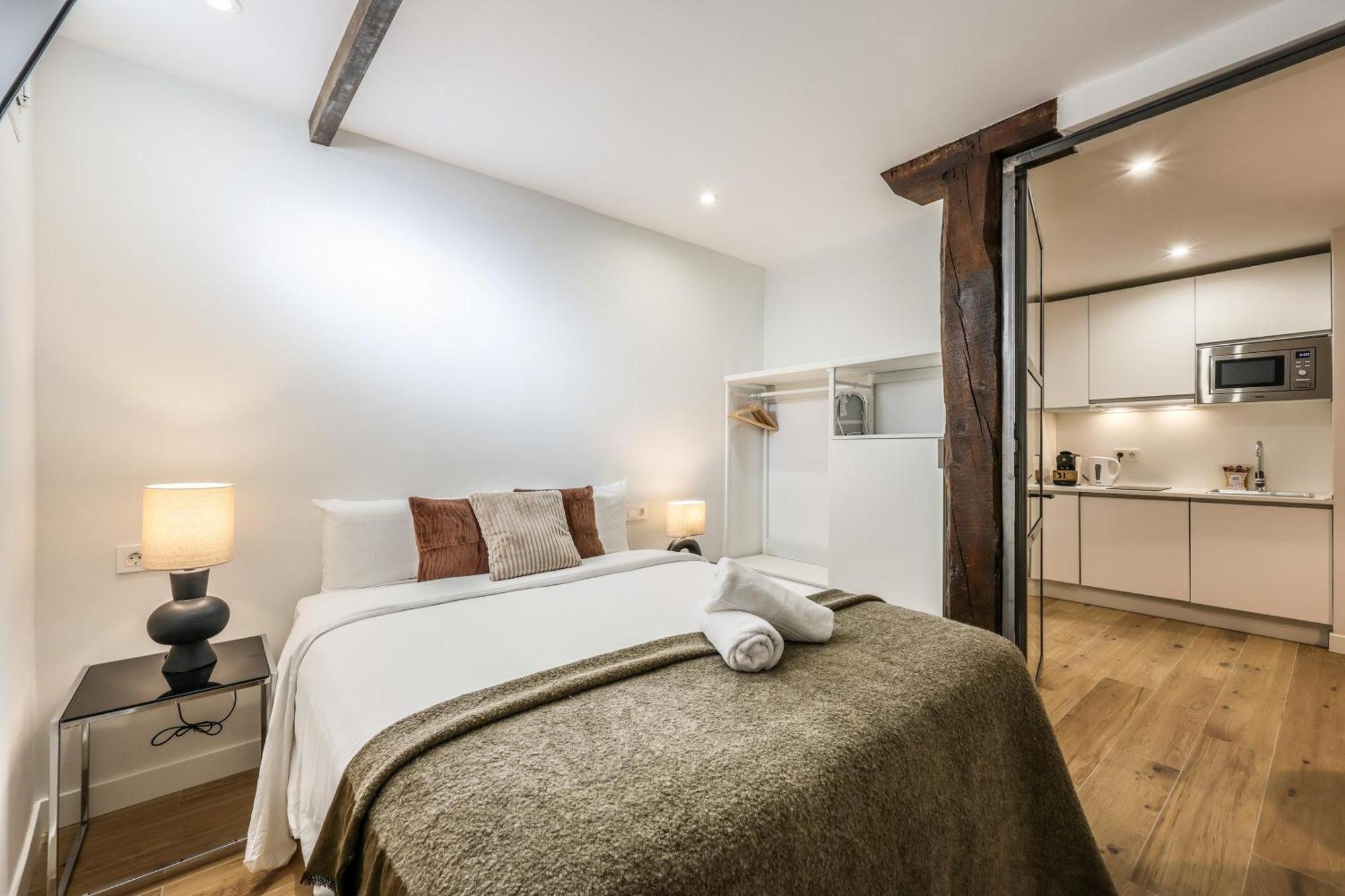 Encantador Plaza Del Callao, Mid Term Apartamento *