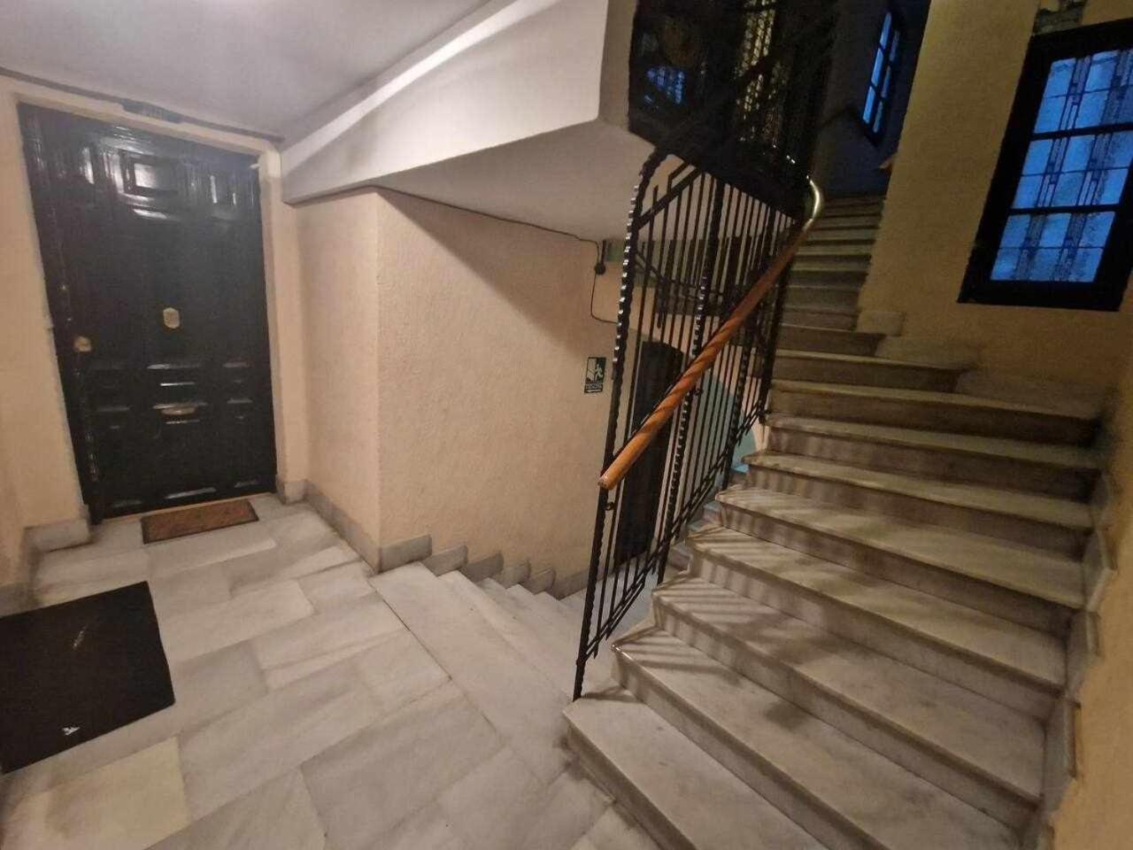 Menendez Pelayo, Loft Junto Al Retiro *