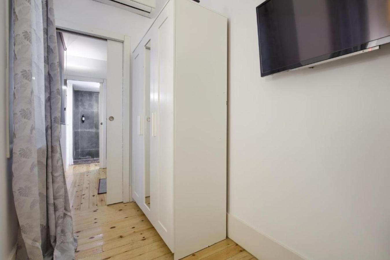 Apartment Charming Embajadores -