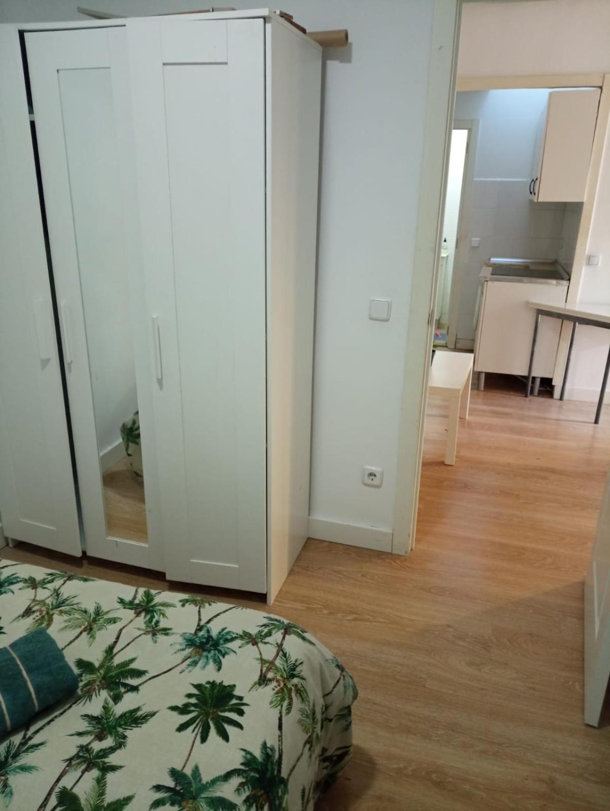 Piso 3 Junto Al Metro Nueva Numancia, A 15 Min De Sol En Metro Apartment