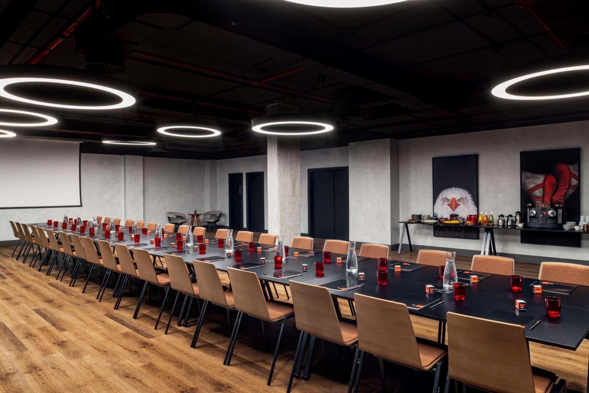 Radisson Red Madri