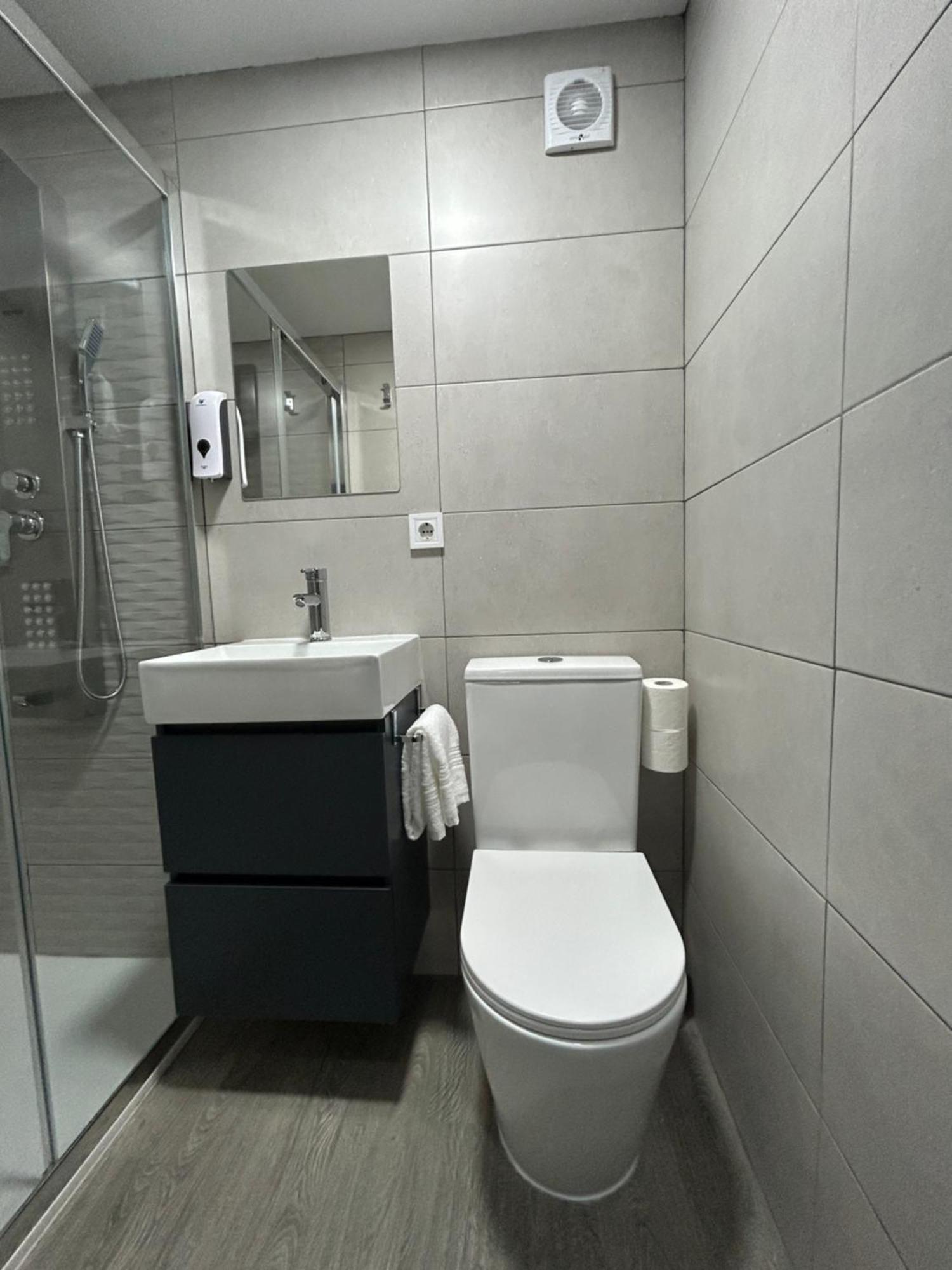 Cotrades 1 En San Blas-canillejas Apartamento *