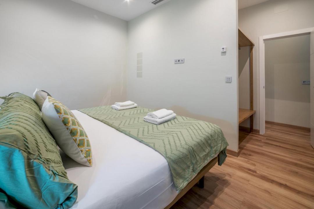 2 Bedrooms 1.5 Bathrooms Furnished - Justicia - Refurbished - Mintystay Apartamento Madri
