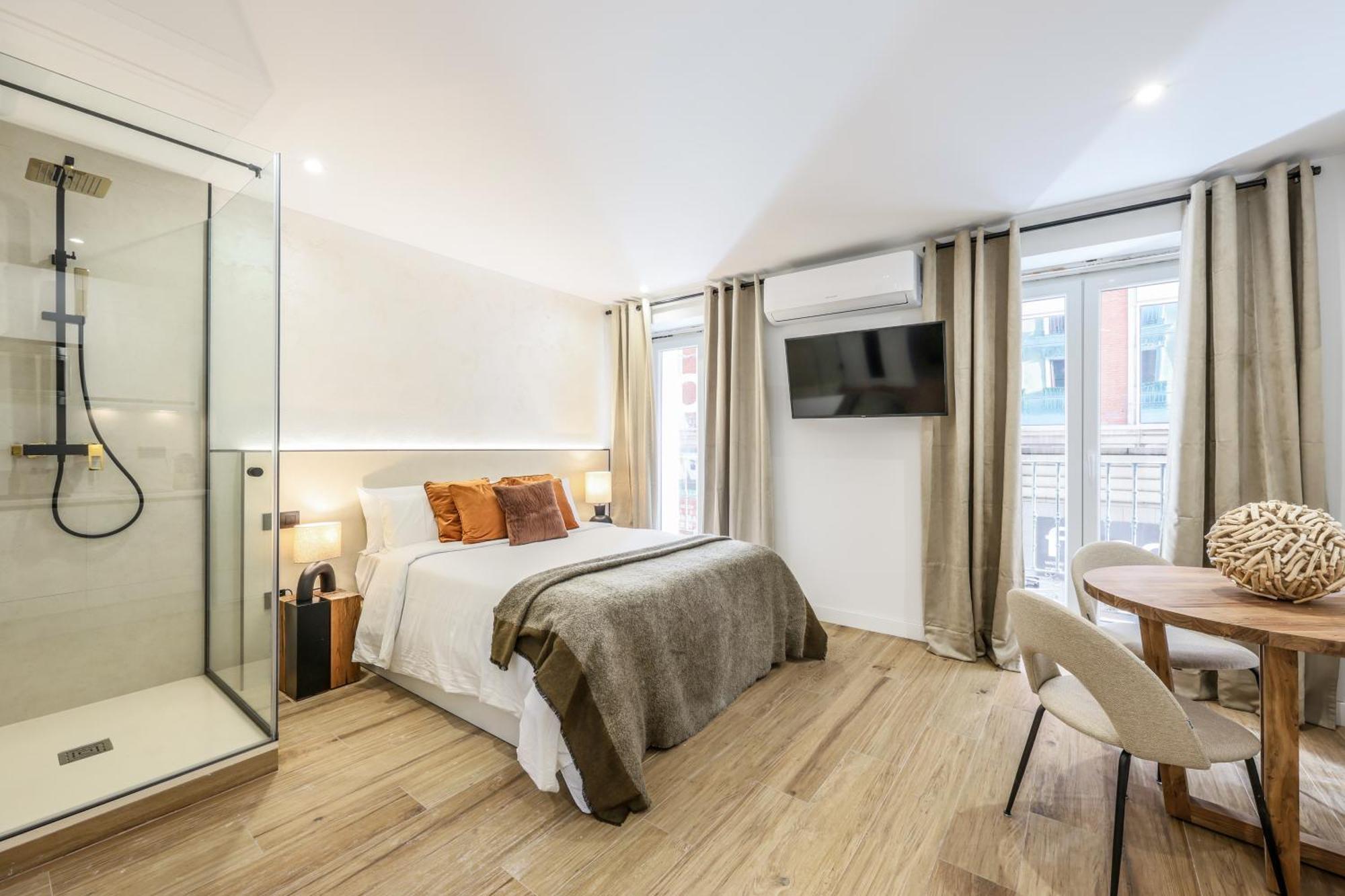 Estudio Funcional Plaza Del Callao, Mid Term Apartamento Madrid