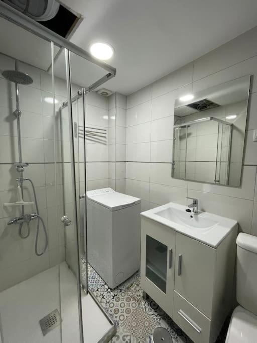 Comodo Apartamento A Pasos De La Gran Via Apartment Madrid