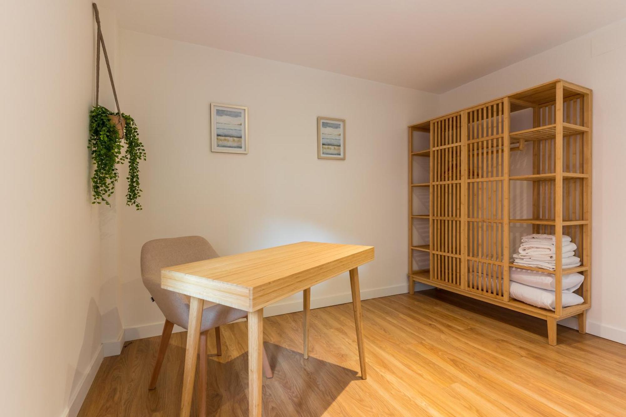 Cozy Apartment- 1bd 1bth- Plaza Castilla