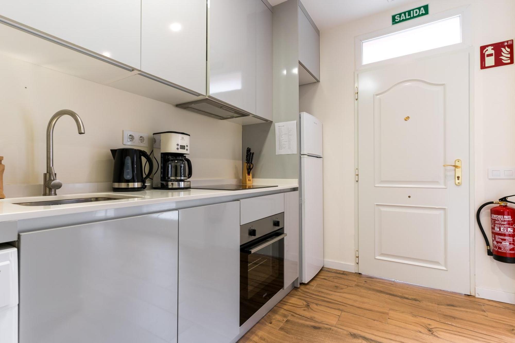 Cozy Apartment- 1bd 1bth- Plaza Castilla Apartamento *