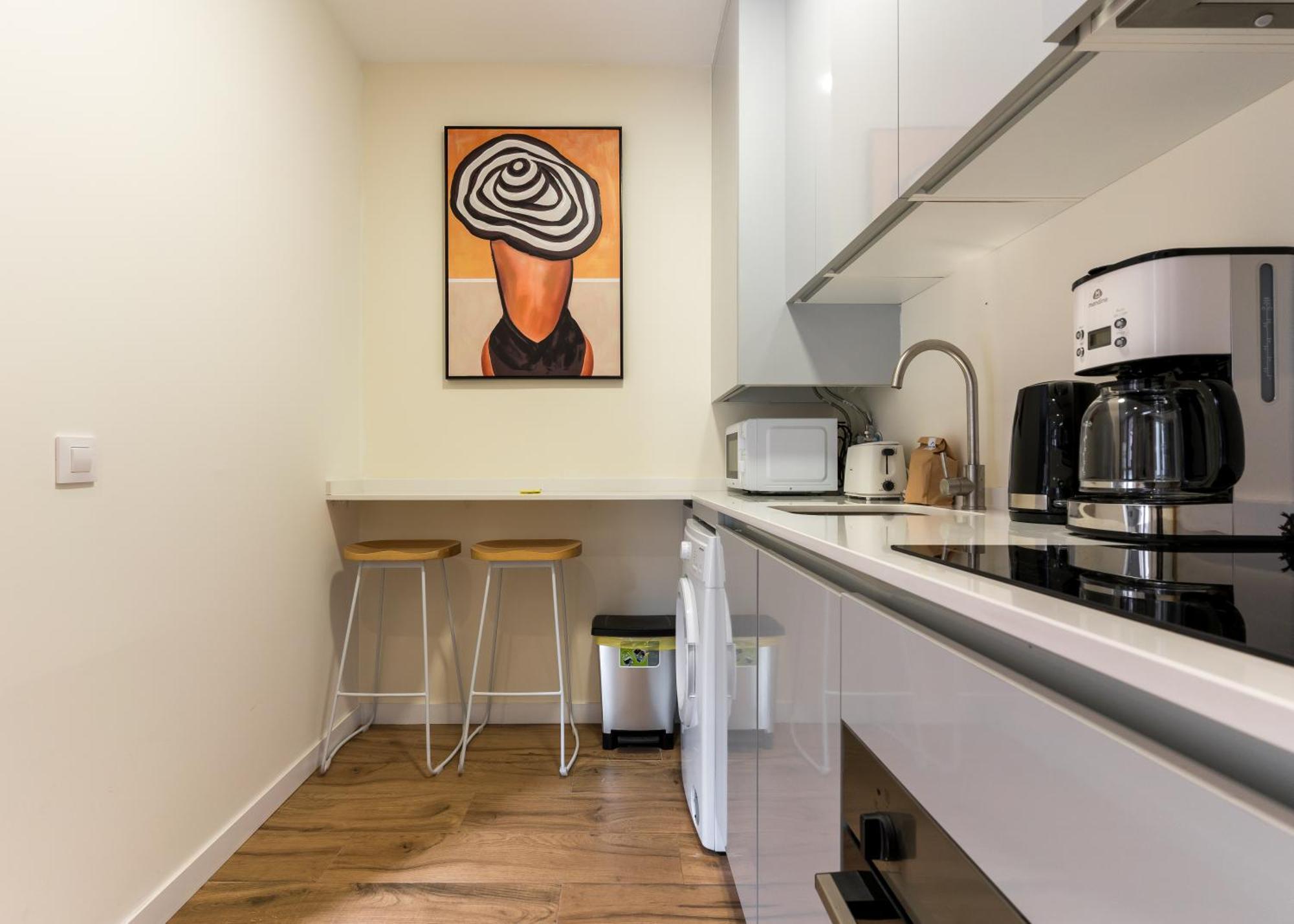 Apartamento Cozy Apartment- 1bd 1bth- Plaza Castilla Madrid