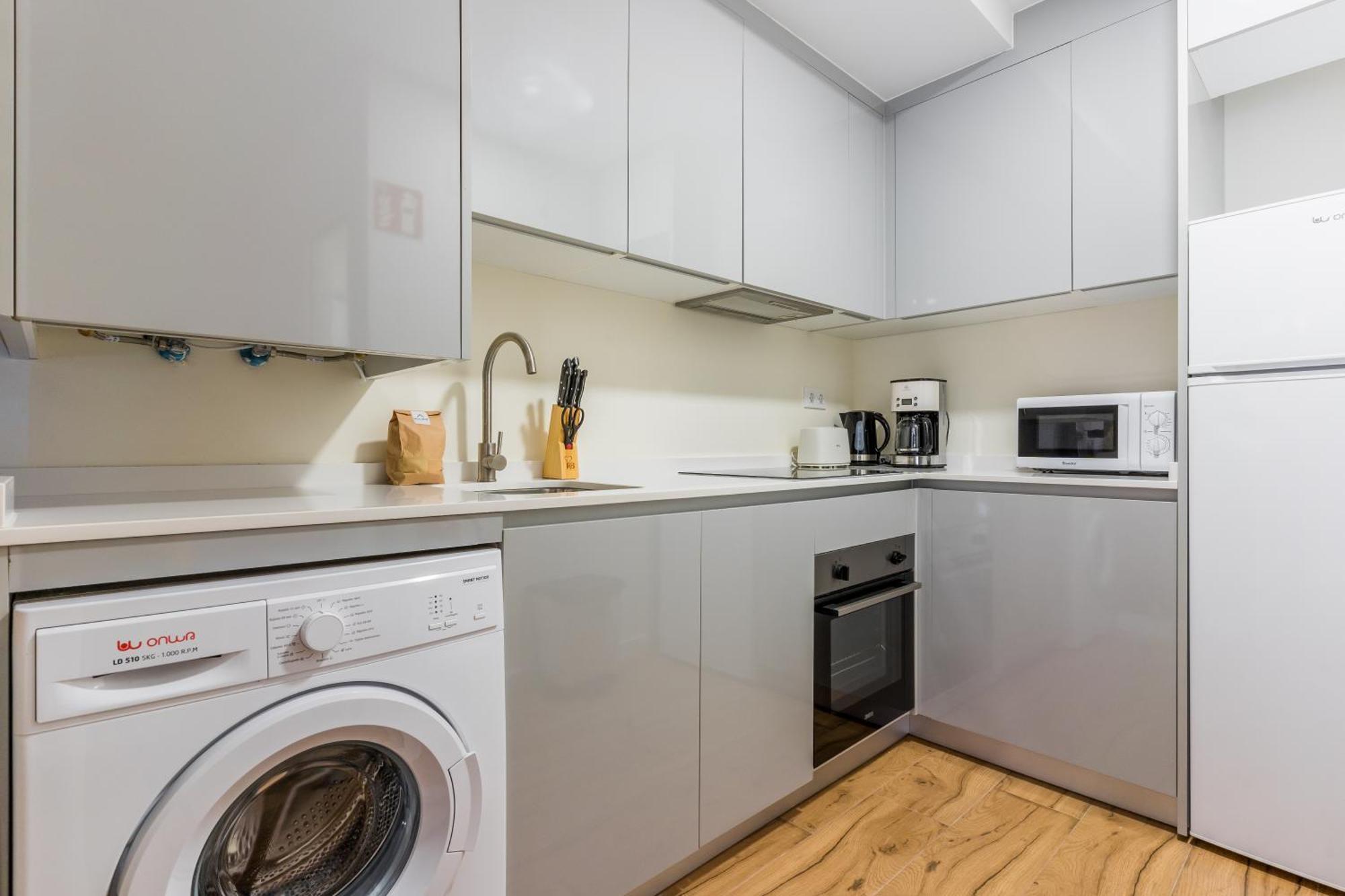 Apartamento Bright And Cozy- 1d 1b- Plaza Castilla