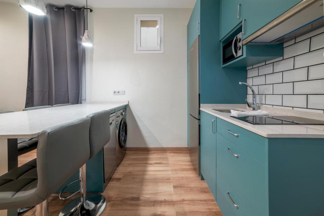 Apartment 2 Bedrooms 1.5 Bathrooms Furnished - Justicia - Refurbished - Mintystay *