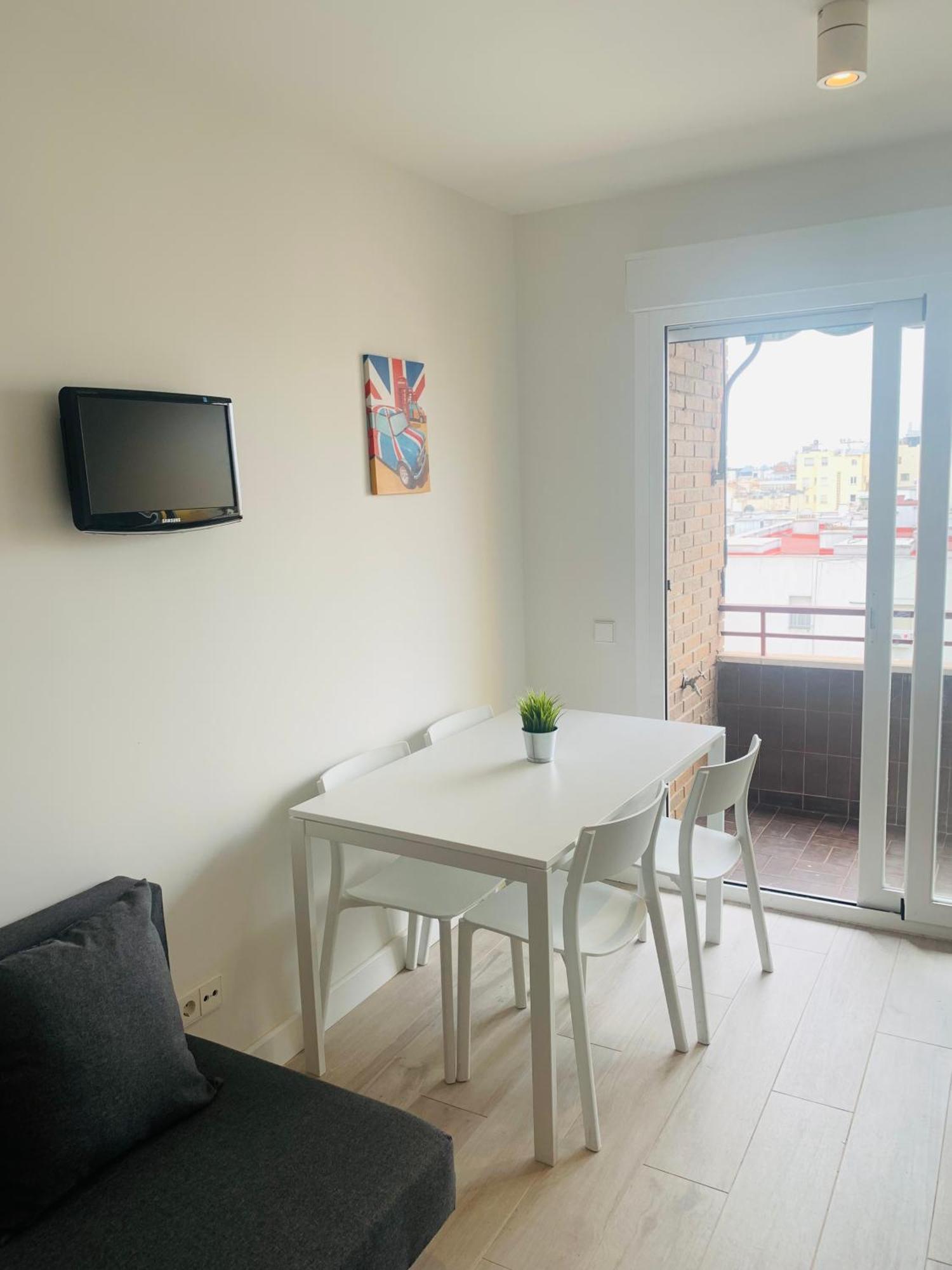 Pisos Con Piscina Barrio Exclusivo-wizinkcenter Alquiler Temporada * Madrid