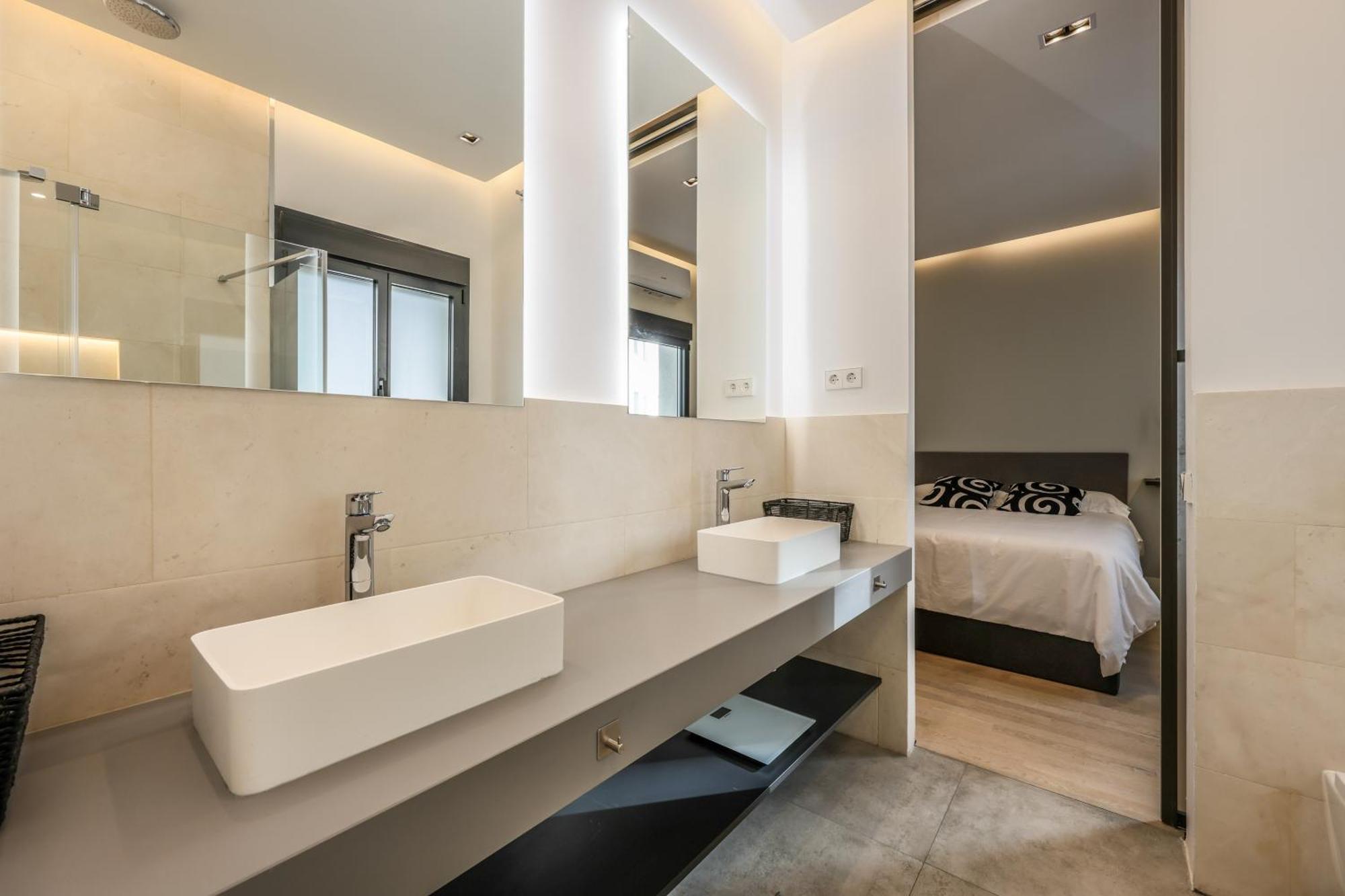 En El Corazon De Madrid, Casa Moderna Appartement Madrid