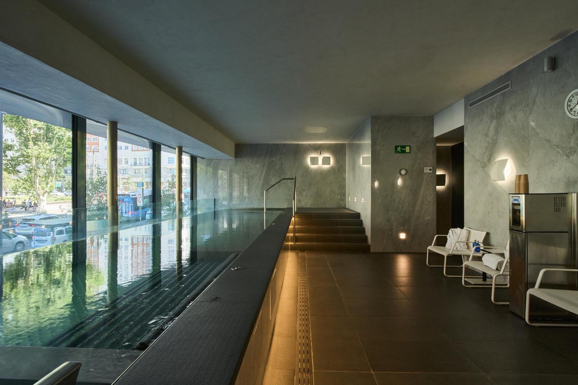 Vp Plaza Espana Design