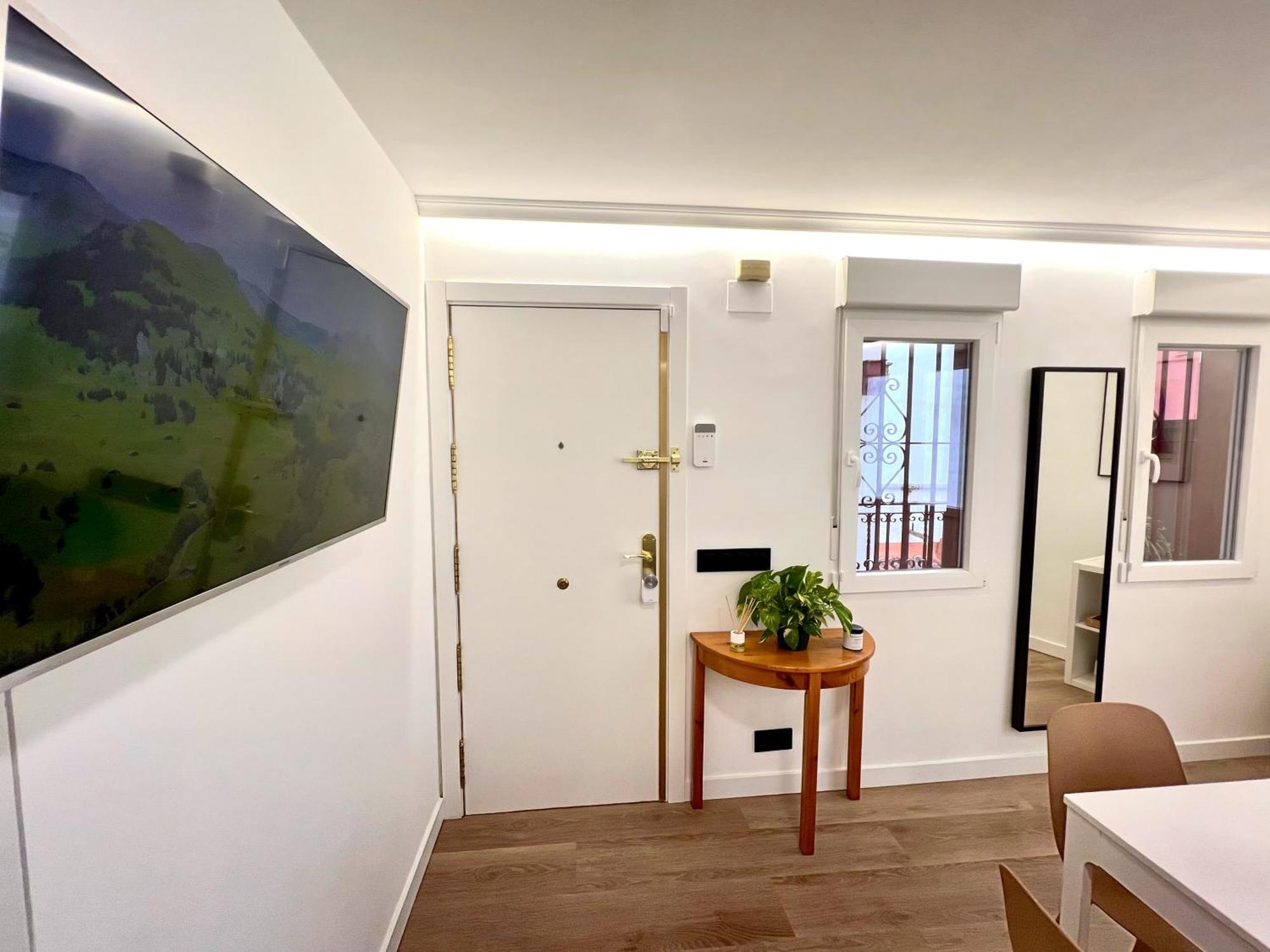 Apartamento In The Heart Of Madrid-piso En Malasana *