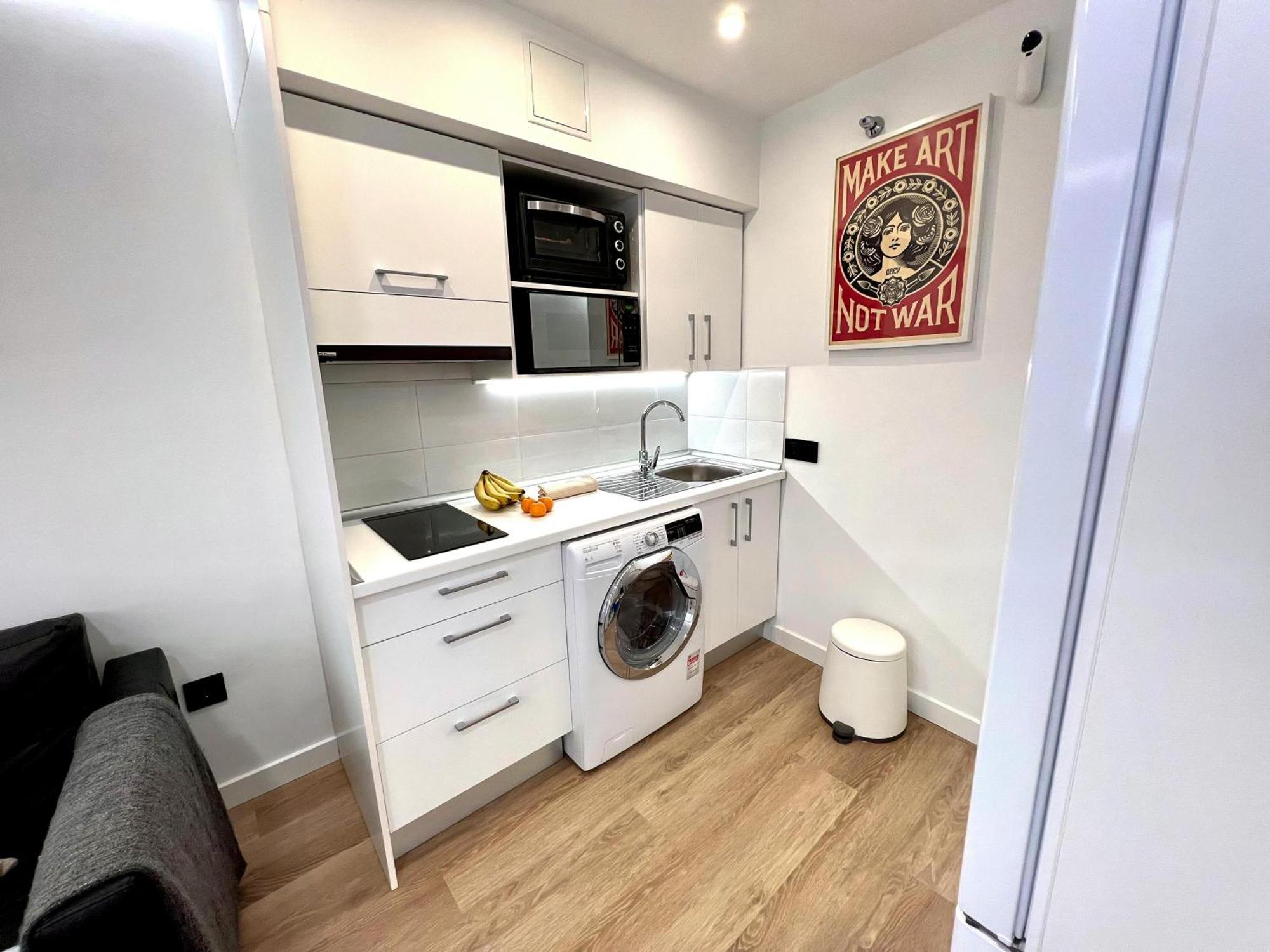 In The Heart Of Madrid-piso En Malasana Apartamento