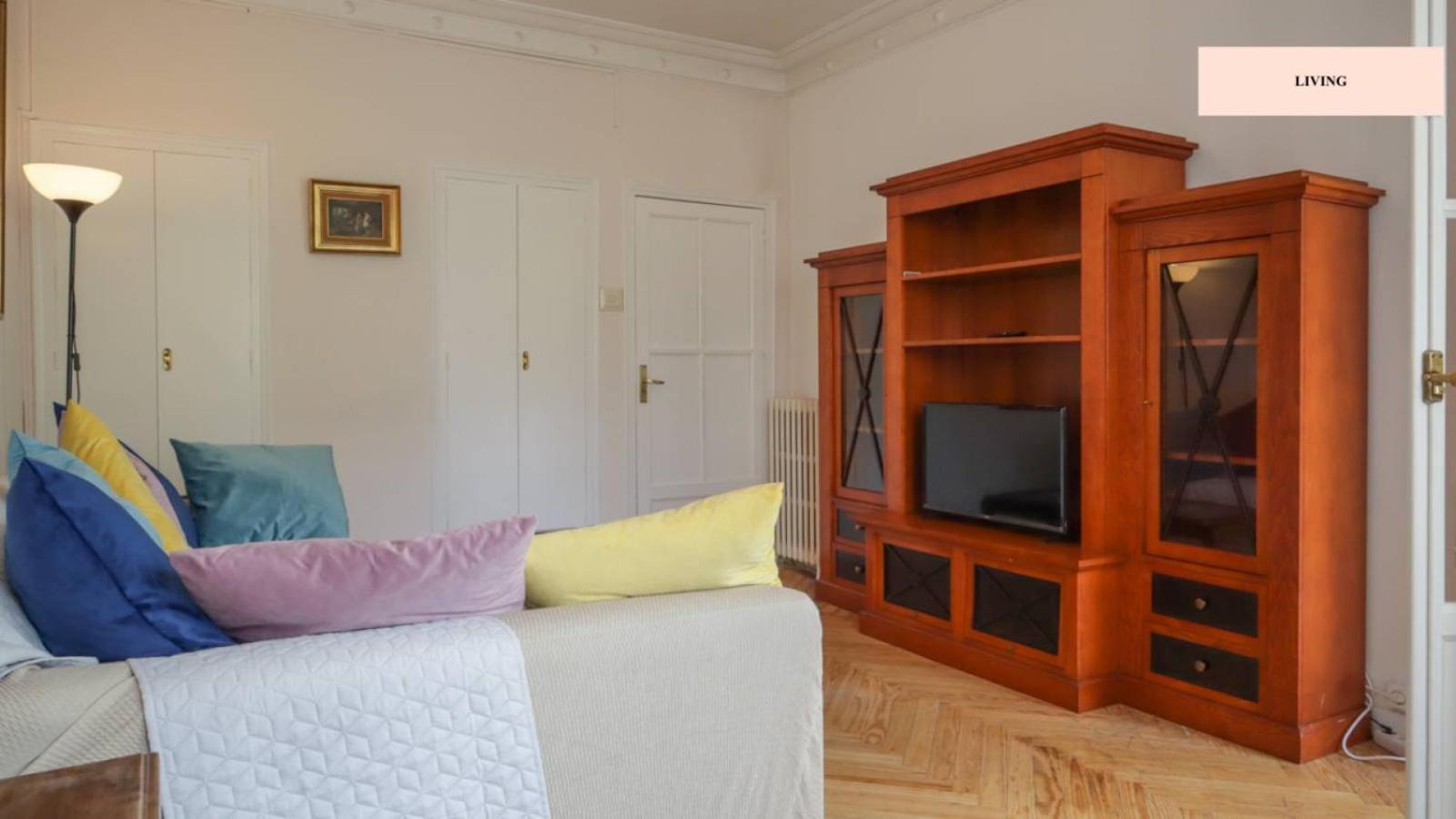 Business El Viso Apartamento *