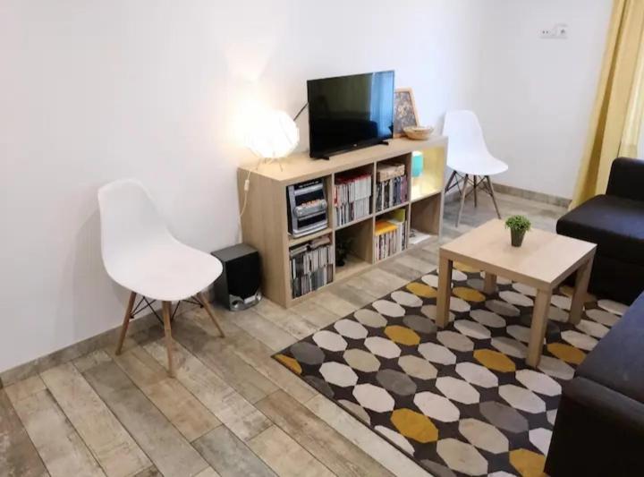 Appartamento Piso A Parada De Atocha, Amplio Y Luminoso