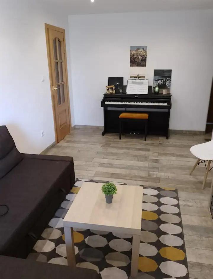 Appartamento Piso A Parada De Atocha, Amplio Y Luminoso *