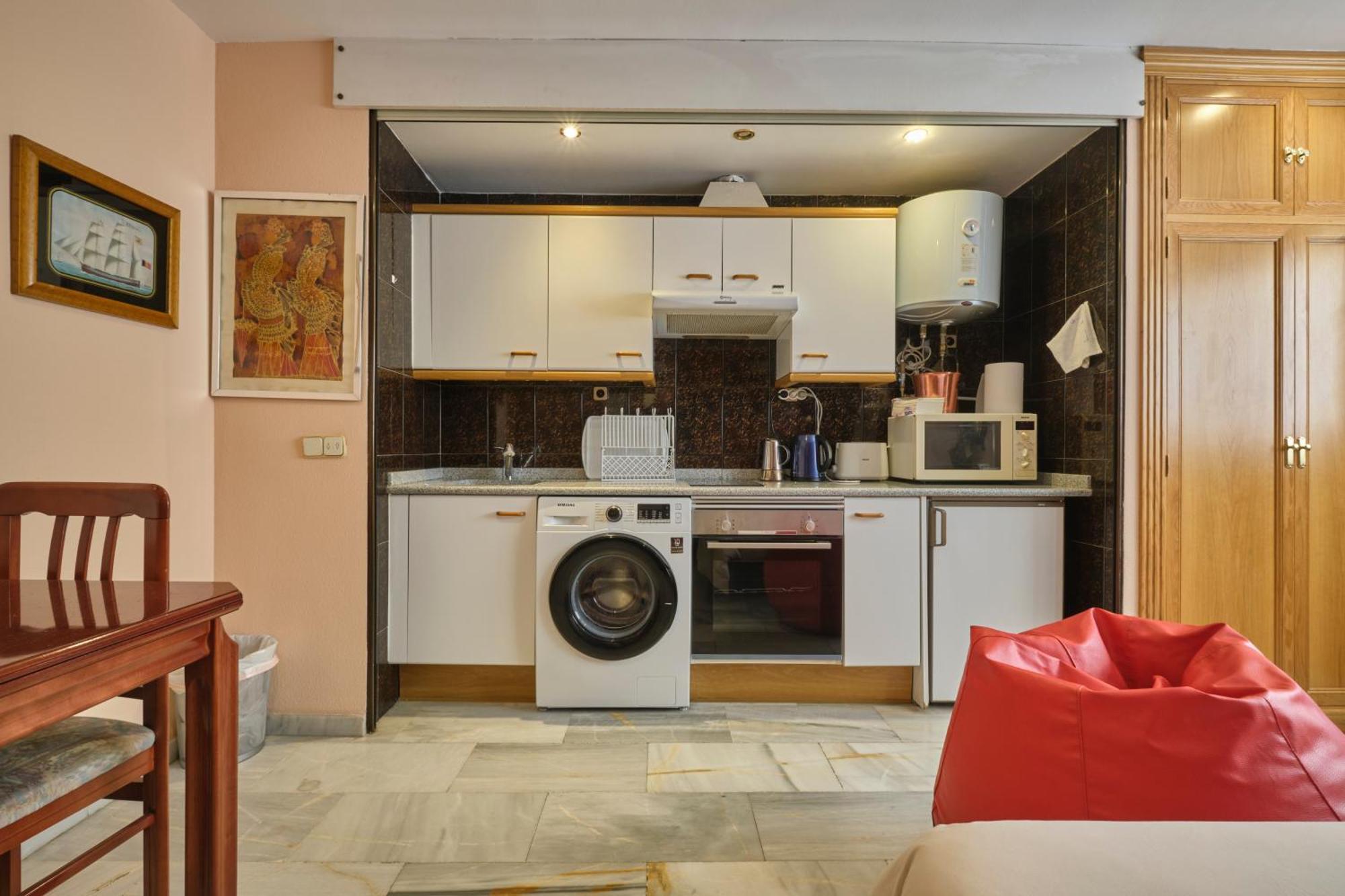 Estudio Carlos Apartamento *