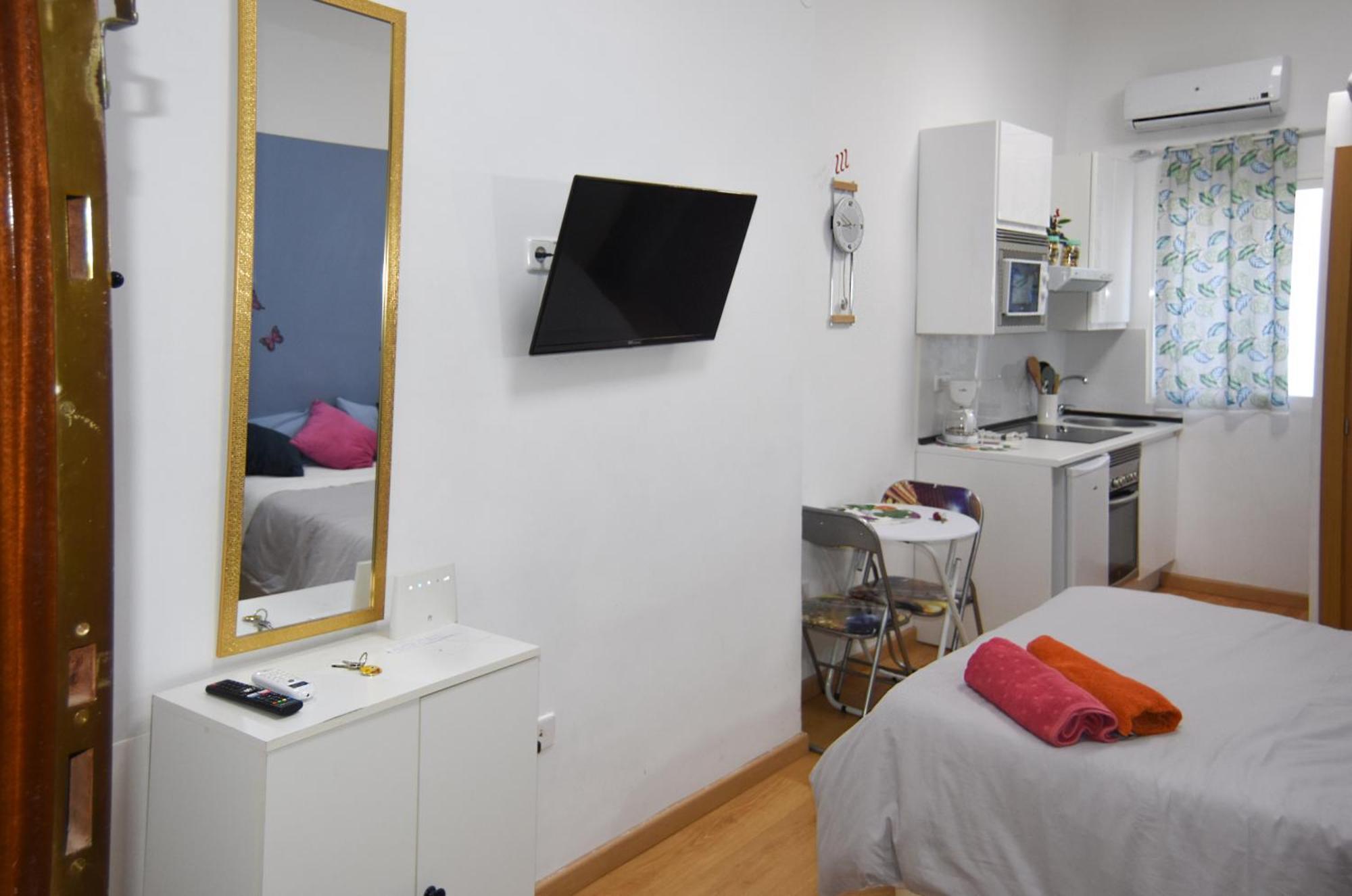 Loft Puerta De Sol Apartment