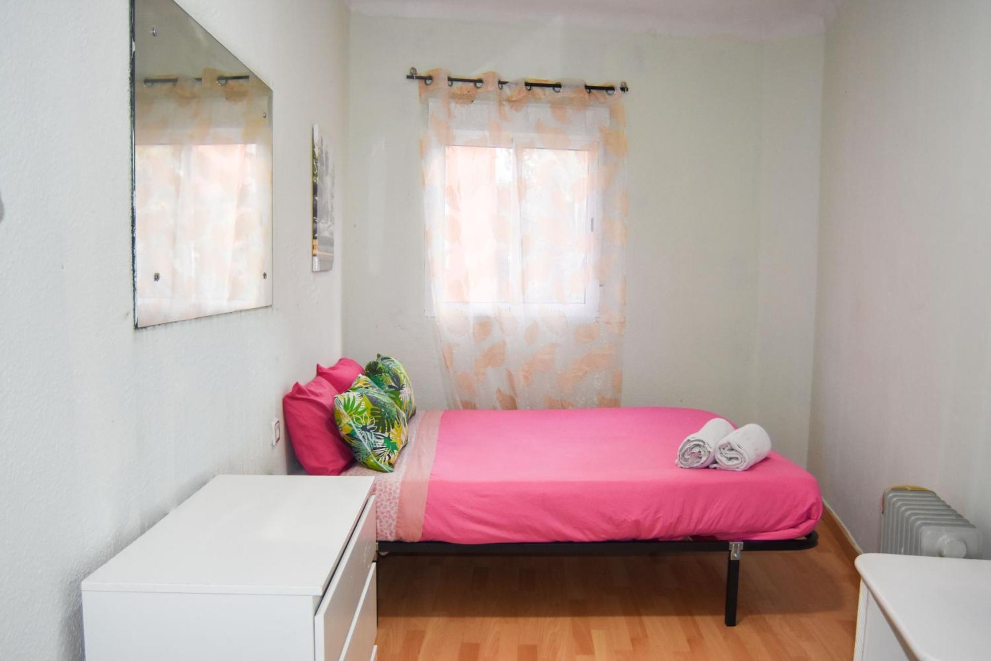Aparment Puerto Alto Homestay Madrid