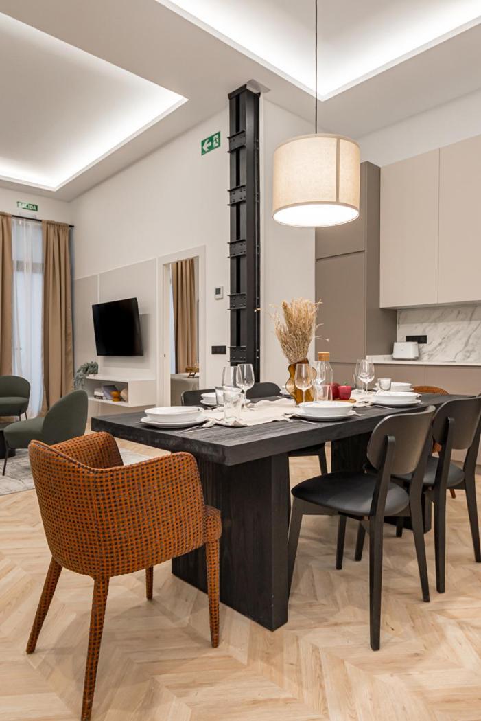 Apartment Malasana Vii Calle San Mateo 3br 3bh
