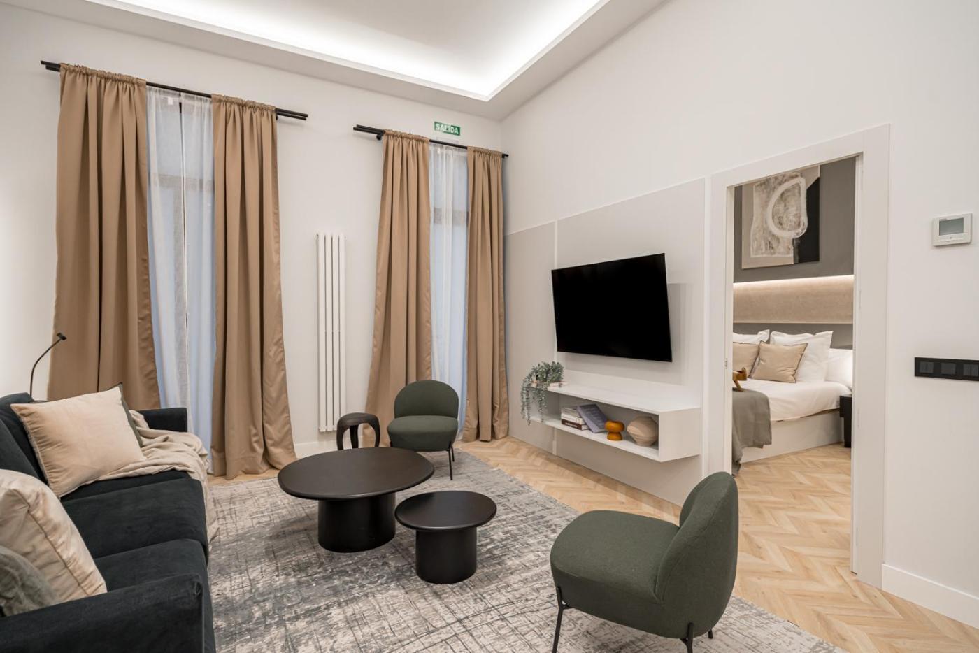 Malasana Vii Calle San Mateo 3br 3bh Apartment