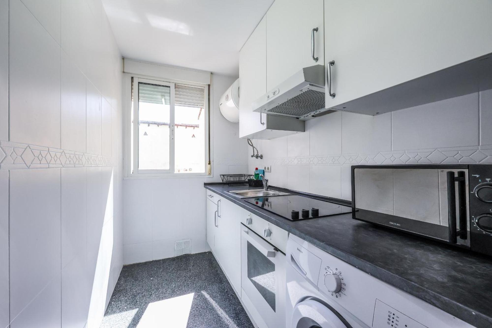 Atico Reformado Con Terraza En Lavapies Apartment