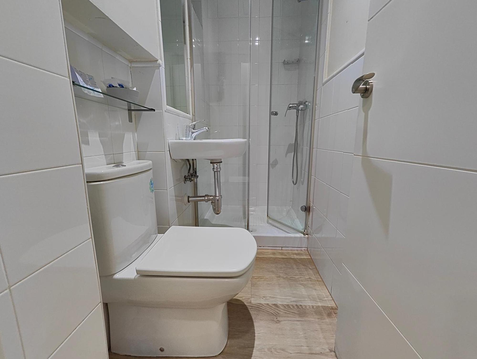 Hostal Madrid 3*