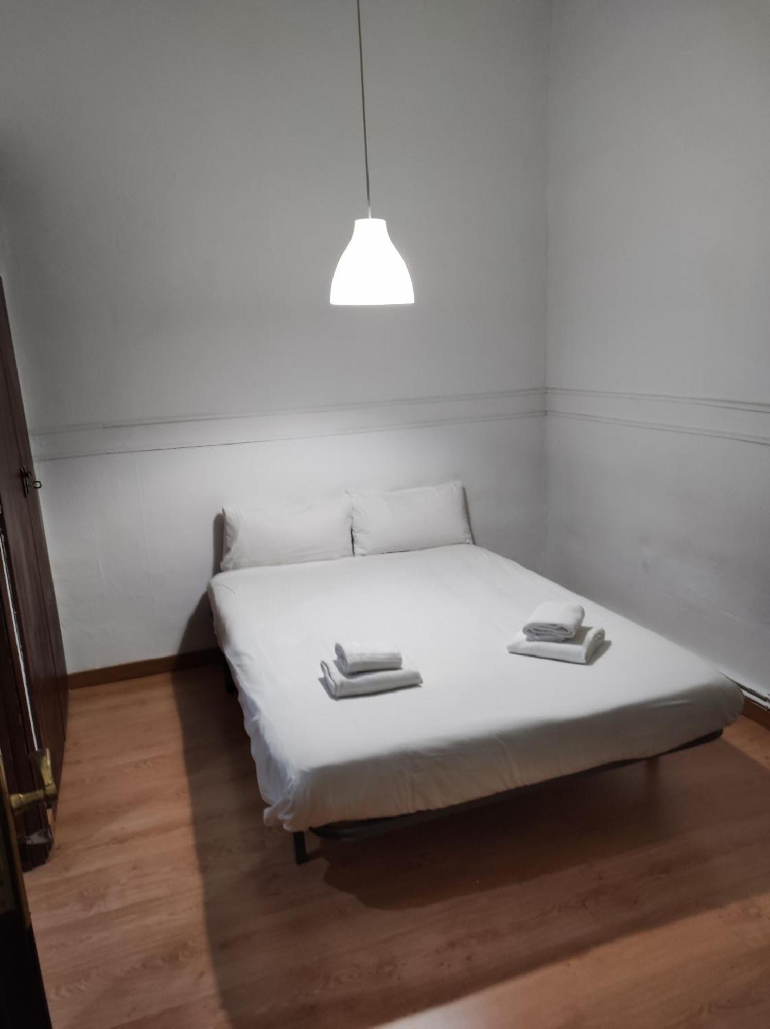 San Isidro Labrador, En Vistillas Junto A Metro Puerta De Toledo Apartment